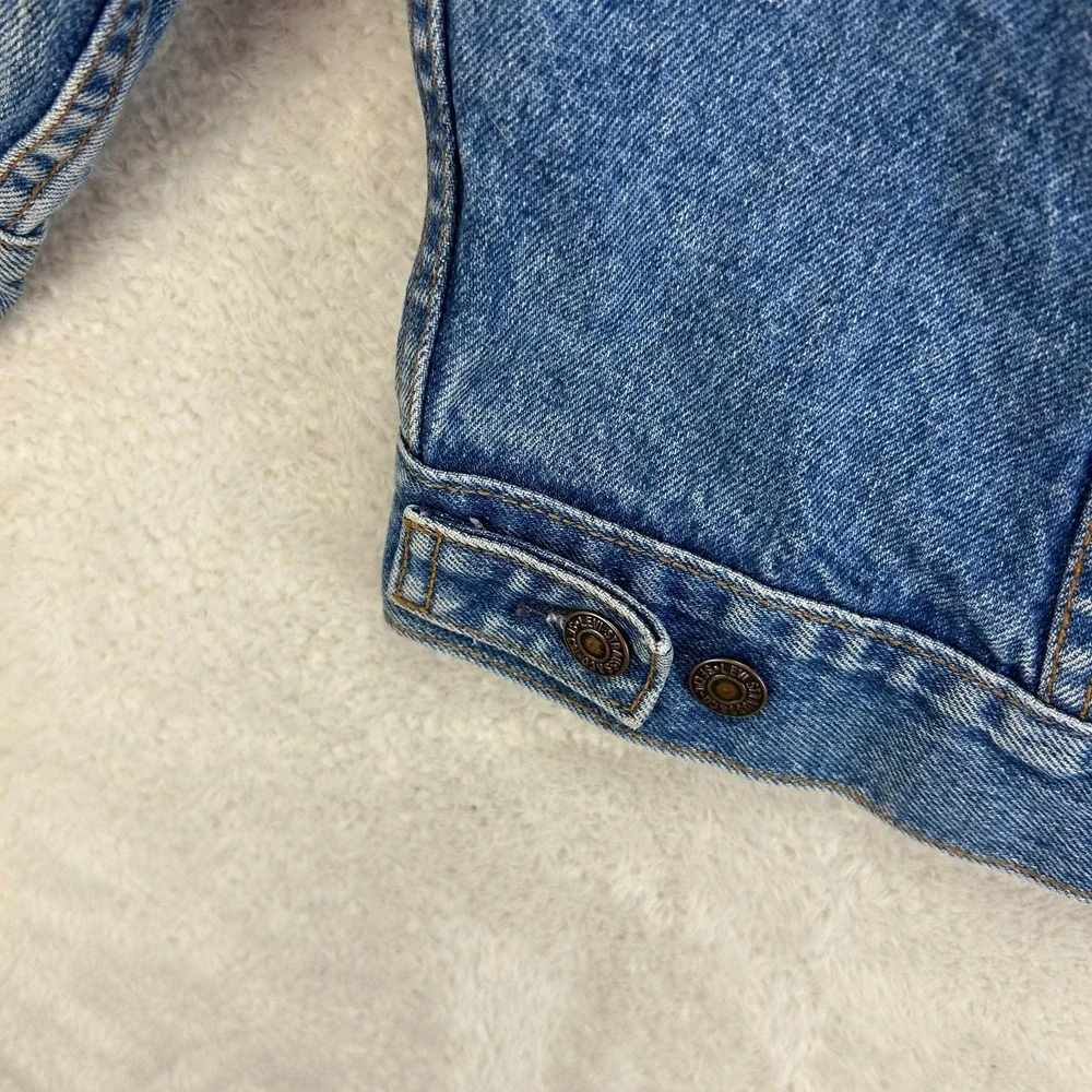 Vintage 90s Levi's Type III Trucker Denim Jean Jacket Mens S Blue Classic 